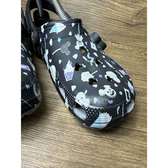 2020 Disney Parks Mickey Halloween Snacks Sweet Treats Crocs Sz Mens 8 Womens 10 main image 4